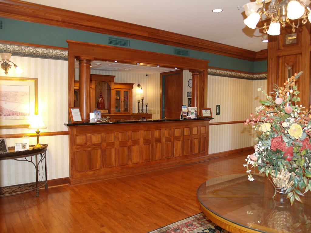 Country Inn & Suites By Radisson, St Charles Historic District Saint Charles Екстер'єр фото