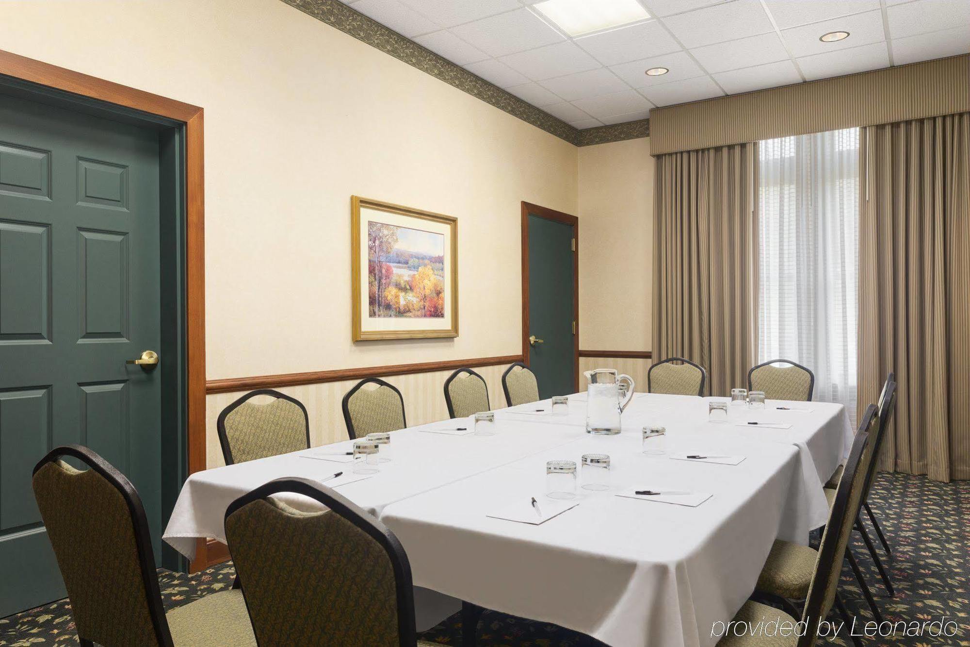 Country Inn & Suites By Radisson, St Charles Historic District Saint Charles Екстер'єр фото
